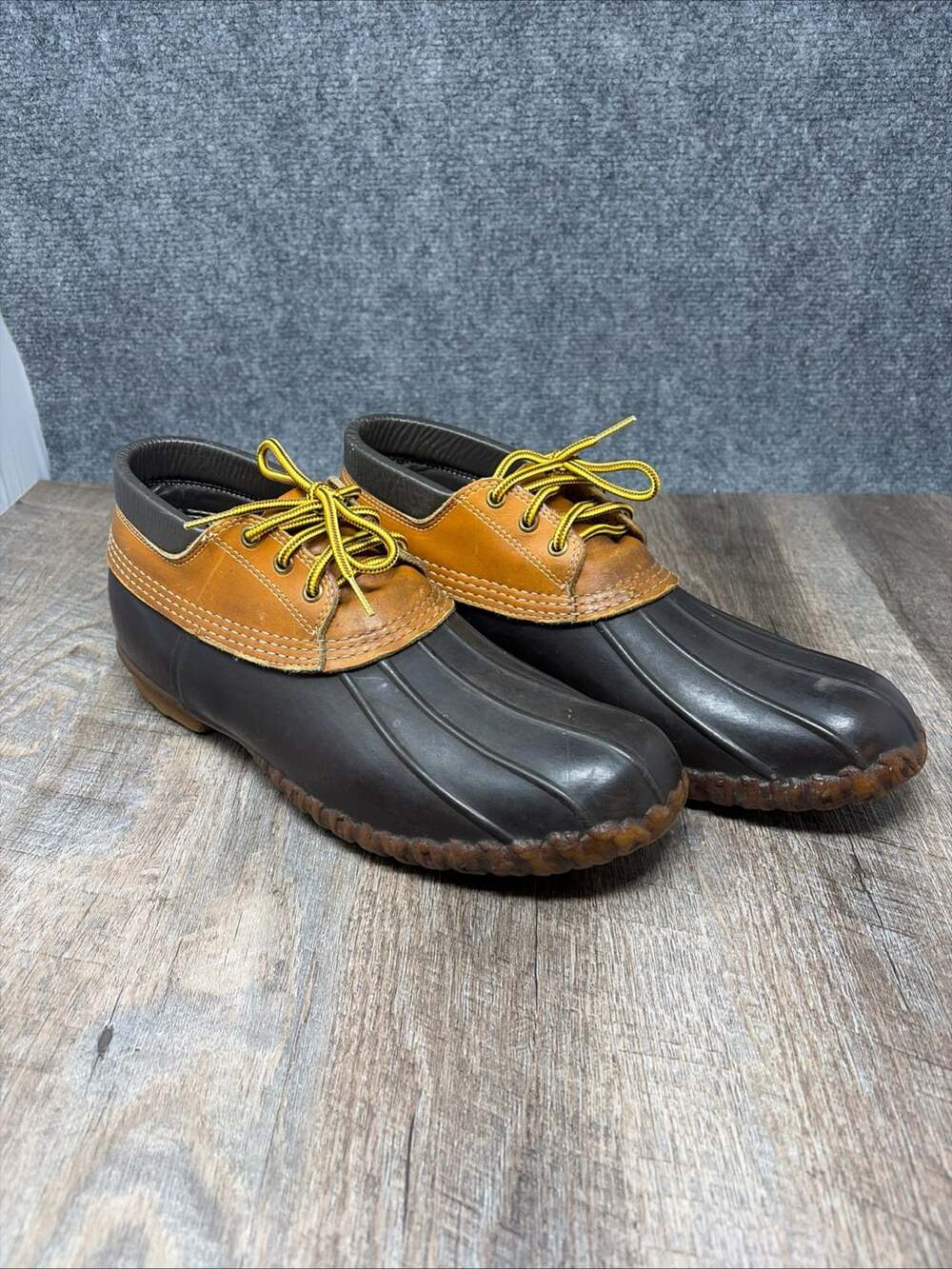 Men's Very Vintage L.L. Bean Maine Hunting Shoe Low Top Size 12 N USA Duck Boots